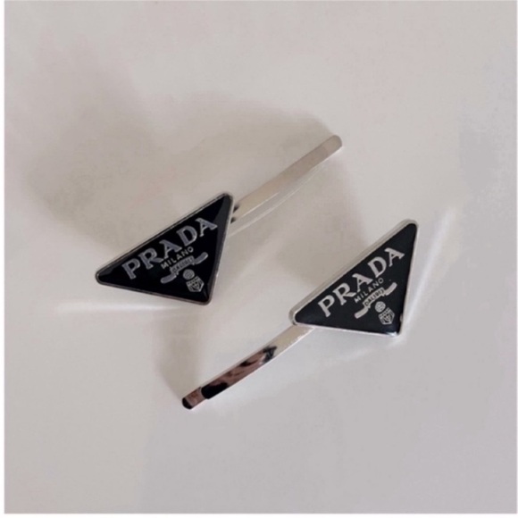 PRADA STYLE black hair clips pins accessories triangle Milano LOGO - Picture 4 of 4